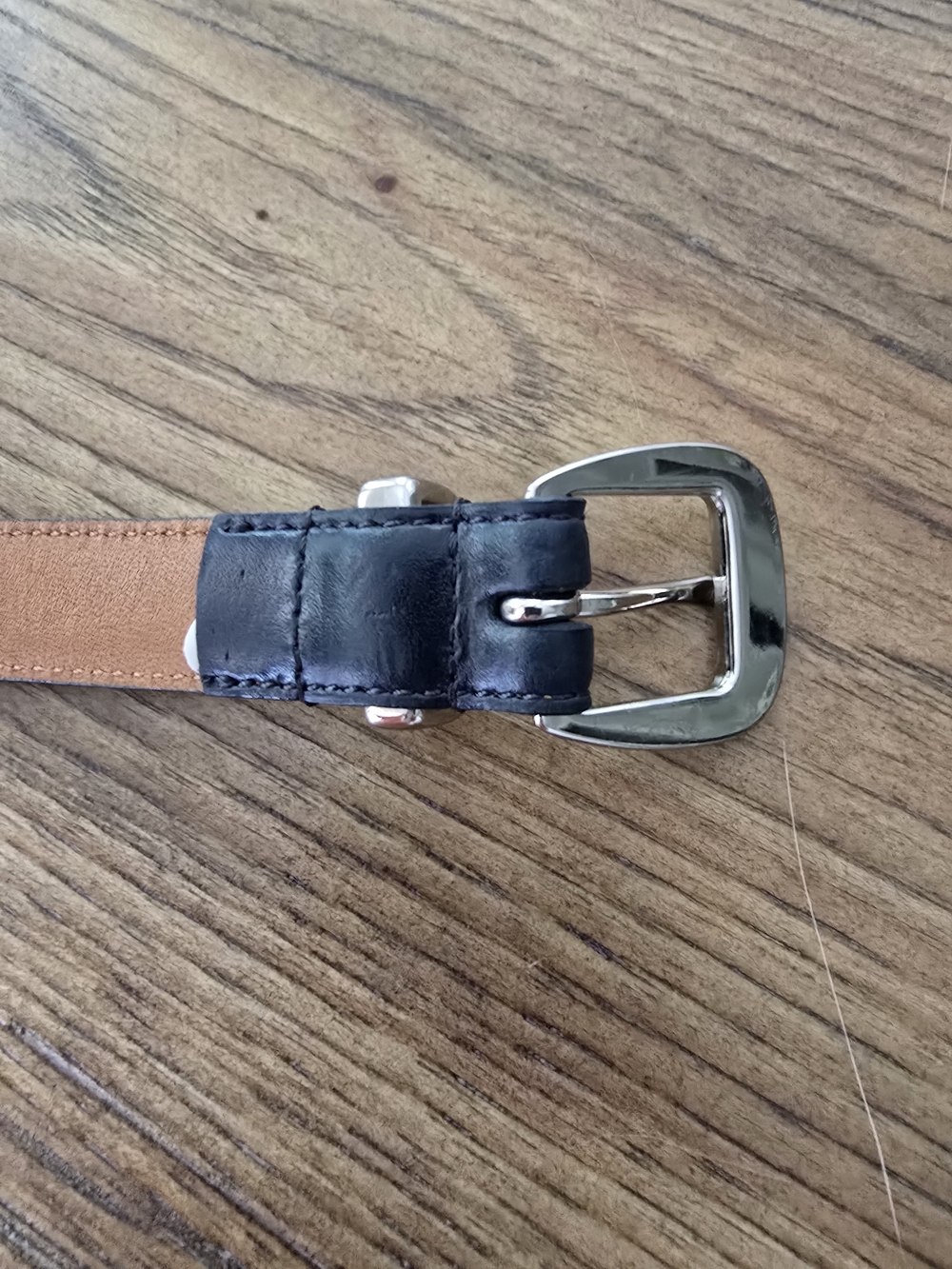 Ralph Lauren Italian Leather Women's Slim Navy Belt with Silver Hardware - Picture 7 of 11